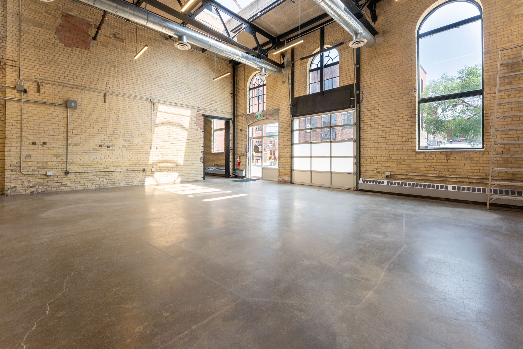 Unit 1D at Light Factory